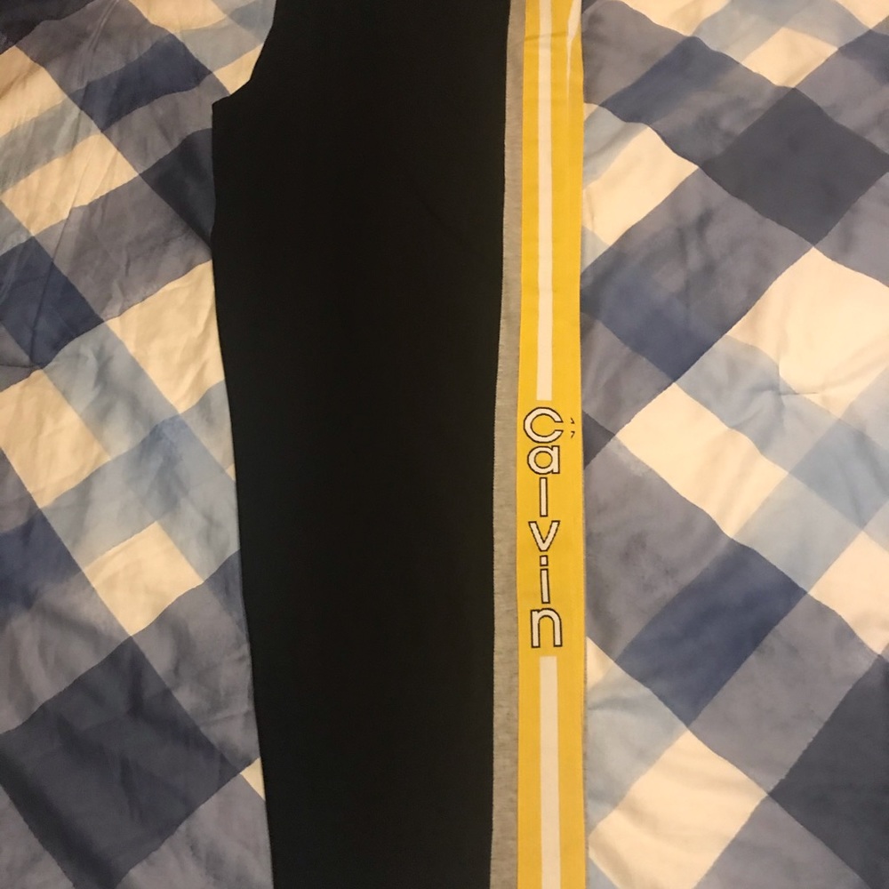 Calvin Klein athletic capris